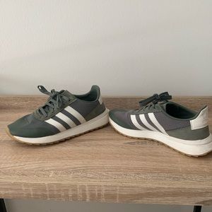 ADIDAS Army Green and Cream Trainers with Gum Sole